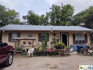 2113 River Rd unit A,B,C, San Marcos, TX 78666 - photo 2