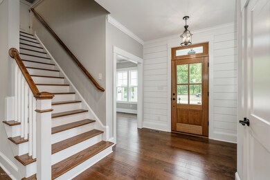 206 Shoreview Drive