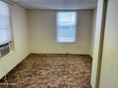 627 E 3rd St, Nescopeck, PA 18635 - photo 7