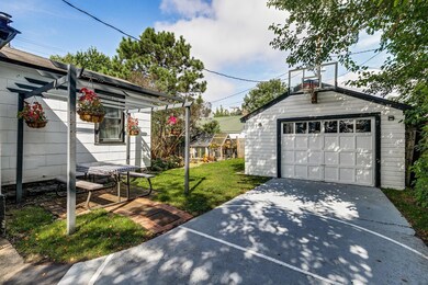 2718 E 26th St, Minneapolis, MN 55406 - photo 4