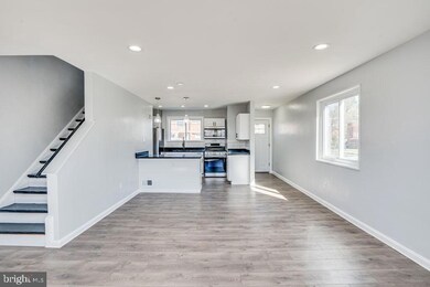 5219 Deal Dr, Oxon Hill, MD 20745 - photo 7