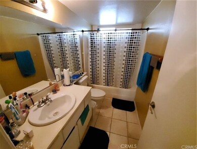 355 S Grape Ave, Compton, CA 90220 - photo 7