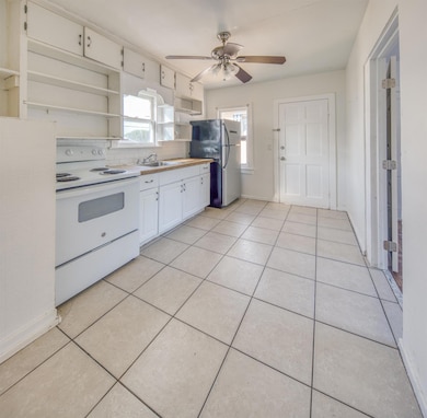 505 S J St unit Up, Lake Worth, FL 33460 - photo 2