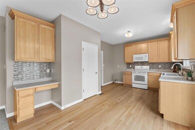 Kitchen features 42 inch cabinets w/ crown molding