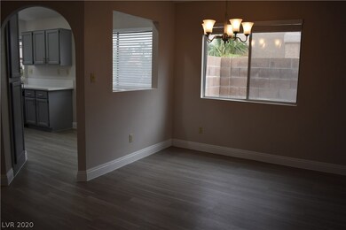 2745 Canasta Ct, Las Vegas, NV 89117 - photo 5