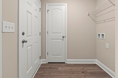 1010 Spivey Ave, Myrtle Beach, SC 29577 - photo 3