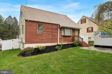 31 Delmont Rd, Newtown Square, PA 19073 - photo 2