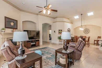 7905 Mimosa Dr, North Richland Hills, TX 76180 - photo 7