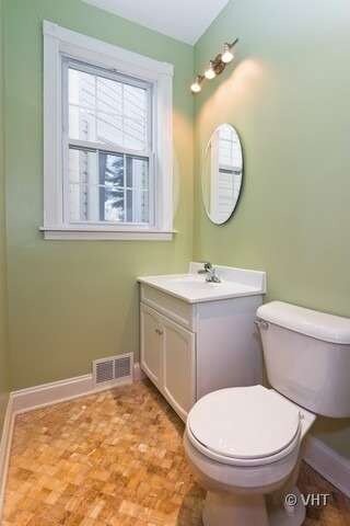 4836 N Bell Ave, Chicago, IL 60625 - photo 5