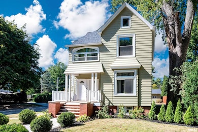 1637 W Moss Ave, Peoria, IL 61606 - photo 2