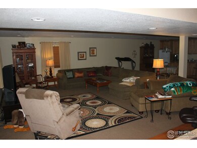 Basement Fam Rm