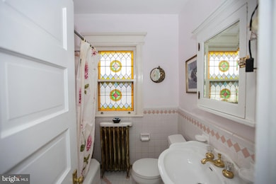 14 Lafayette Rd, Audubon, NJ 08106 - photo 3