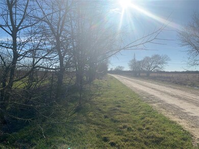 4420 SW County Rd, Corsicana, TX 75110 - photo 3