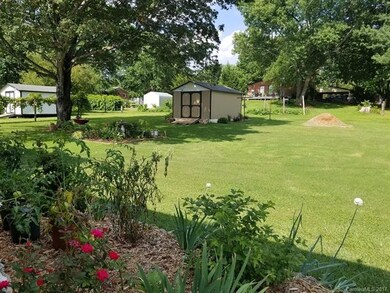 150 Devon Ln, Statesville, NC 28625 - photo 7