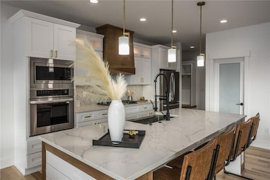 3972 Westgate Pkwy, Clive, IA 50325 - photo 6