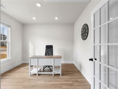 241 Founders Blvd, Central, SC 29630 - photo 5