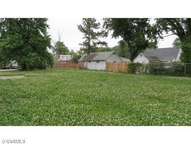 Exterior Back - Large fenced rear yard