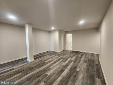 25671 Elk Lick Rd, Chantilly, VA 20152 - photo 4