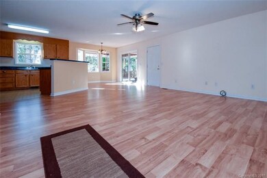 133 Airborne Ln, Statesville, NC 28625 - photo 7