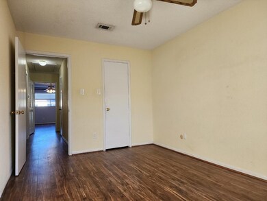 1343 Country Place Dr, Houston, TX 77079 - photo 4