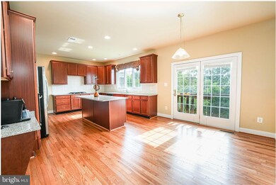 43224 Valiant Dr, Chantilly, VA 20152 - photo 6