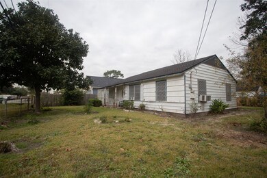 3627 Keeland St, Houston, TX 77093 - photo 2