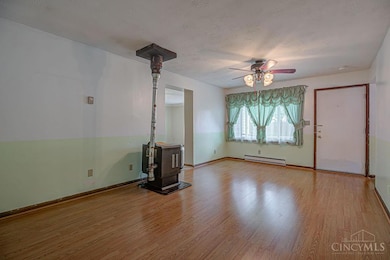 2107 Robin Ave, Fairfield, OH 45014 - photo 7