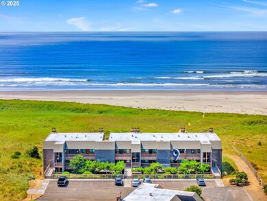 856 Neacoxie Blvd unit 311, Gearhart, OR 97138 - photo 2