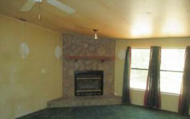 133 SW Nevada Ln, Fort White, FL 32038 - photo 3