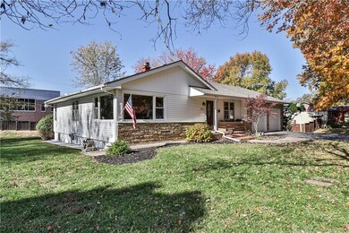 303 NW 17th St, Blue Springs, MO 64015 - photo 2