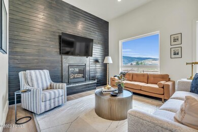 10-web-or-mls-2__03846