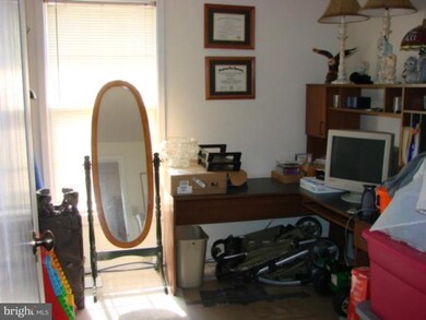 206 Lily Ct, Hagerstown, MD 21740 - photo 5