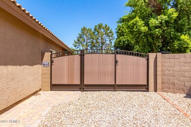 1272 N Spire Ct, Chandler, AZ 85224 - photo 4