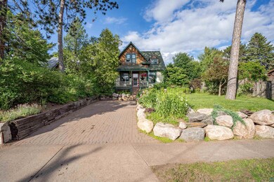 View of front of property featuring a front yard a