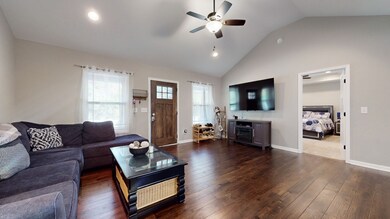 1542 S Spring St, Manchester, TN 37355 - photo 7