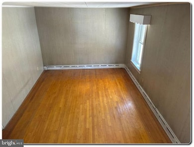 122 S 3rd St, Saint Clair, PA 17970 - photo 6