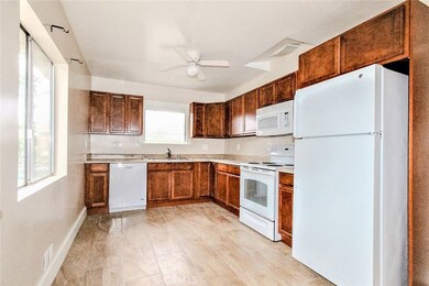 800 W Wilson St, Pomona, CA 91768 - photo 5