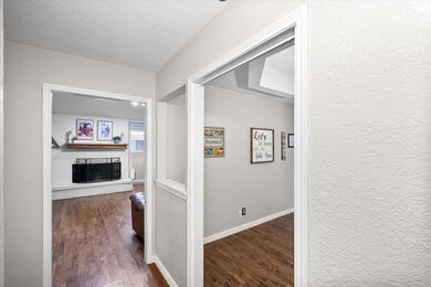 2024 Northglen Dr, Hurst, TX 76054 - photo 6