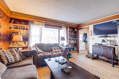 10 Walnut St_Rumford_03
