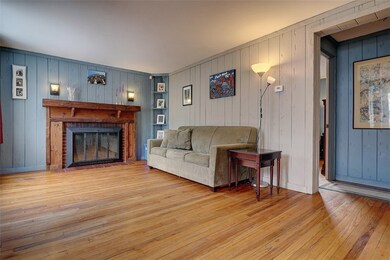 4 Pawtuxet Ave, Warwick, RI 02888 - photo 4