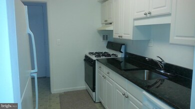 7545 Spring Lake Dr unit C-2, Bethesda, MD 20817 - photo 6