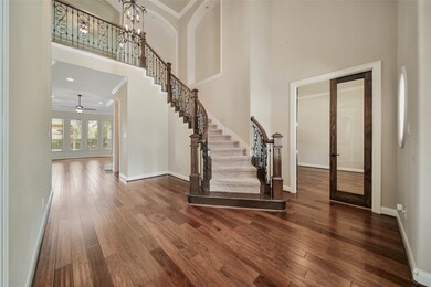 5826 Caspian Falls Ln, Fulshear, TX 77441 - photo 3