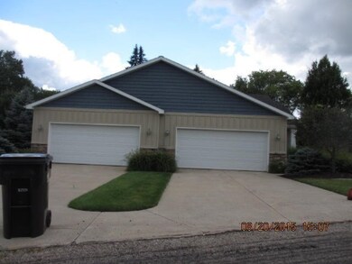 22 Brewer Park Cir unit 1, Grand Rapids, MI 49548 - photo 4