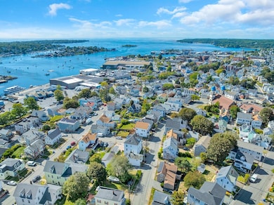 24 Taylor St unit 1, Gloucester, MA 01930 - photo 6