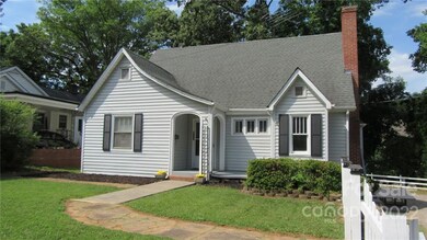 534 Salisbury Rd, Statesville, NC 28677 - photo 2