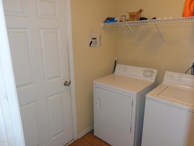 11510 Spring Board Dr, Jacksonville, FL 32218 - photo 7