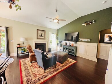 1156 35th Ave, Forest Grove, OR 97116 - photo 6