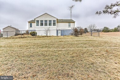 92 Oakview Ct, Hedgesville, WV 25427 - photo 3