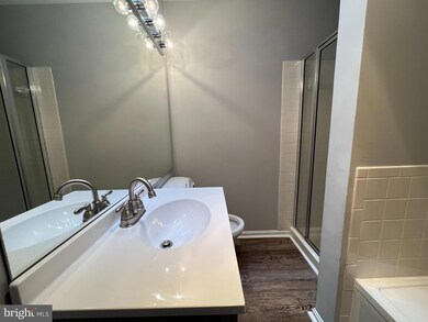 2071 Alice Ave unit 2071-304, Oxon Hill, MD 20745 - photo 4