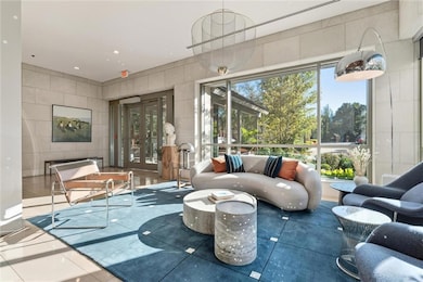 Kirkwood Circle unit 805, Kansas City, MO 64112 - photo 7